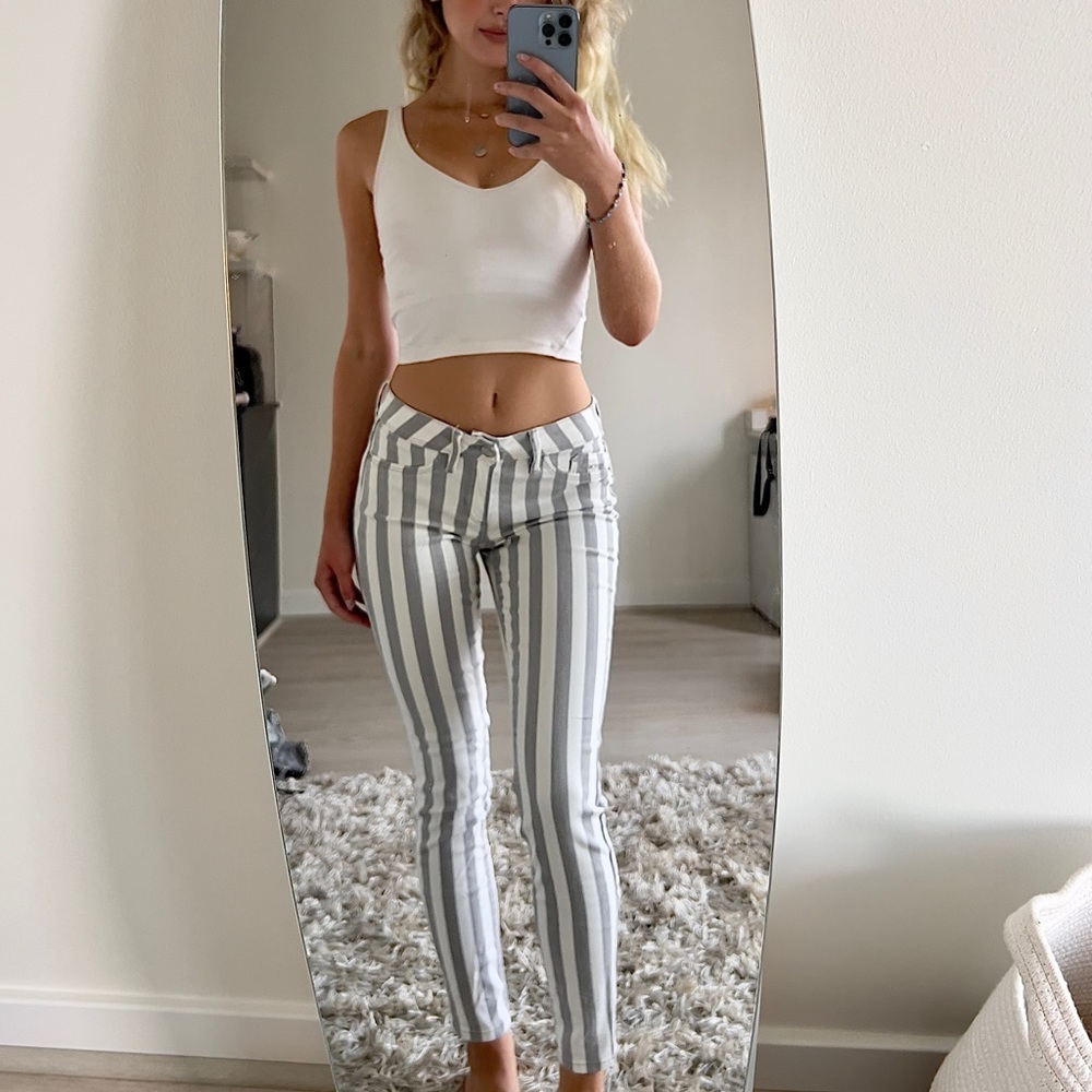 Bebe Grey Striped Pants